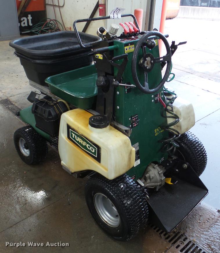 image for item DA1854 Turfco T3000i Series applicator