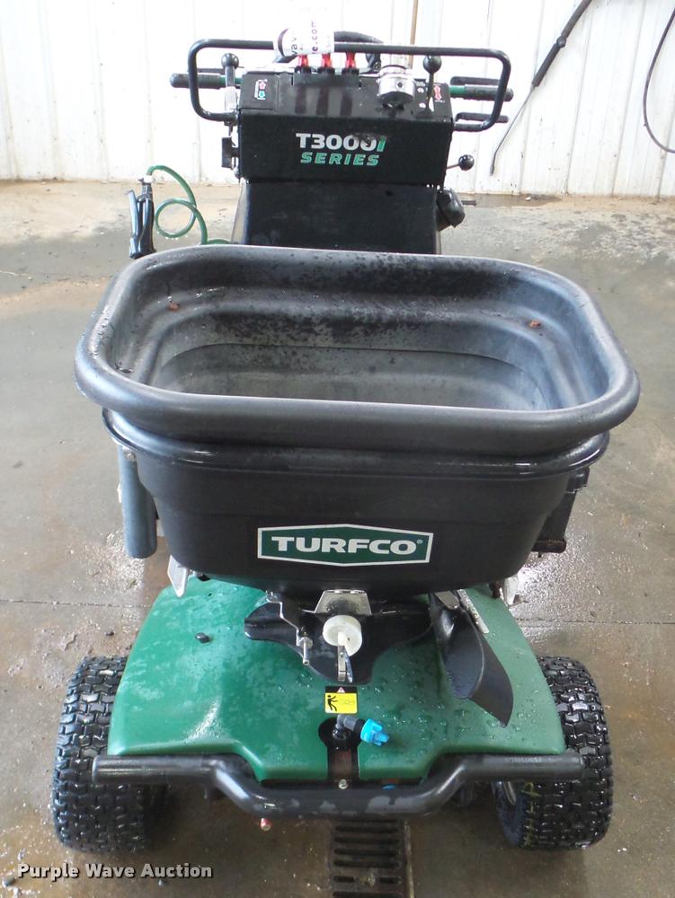 image for item DA1854 Turfco T3000i Series applicator