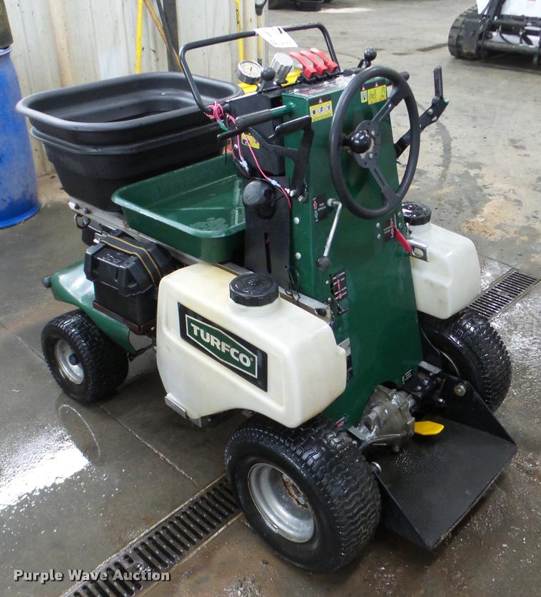 image for item DA1855 Turfco T3000i Series applicator