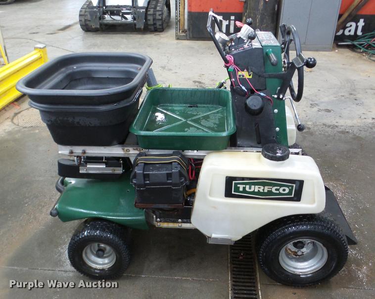 image for item DA1855 Turfco T3000i Series applicator