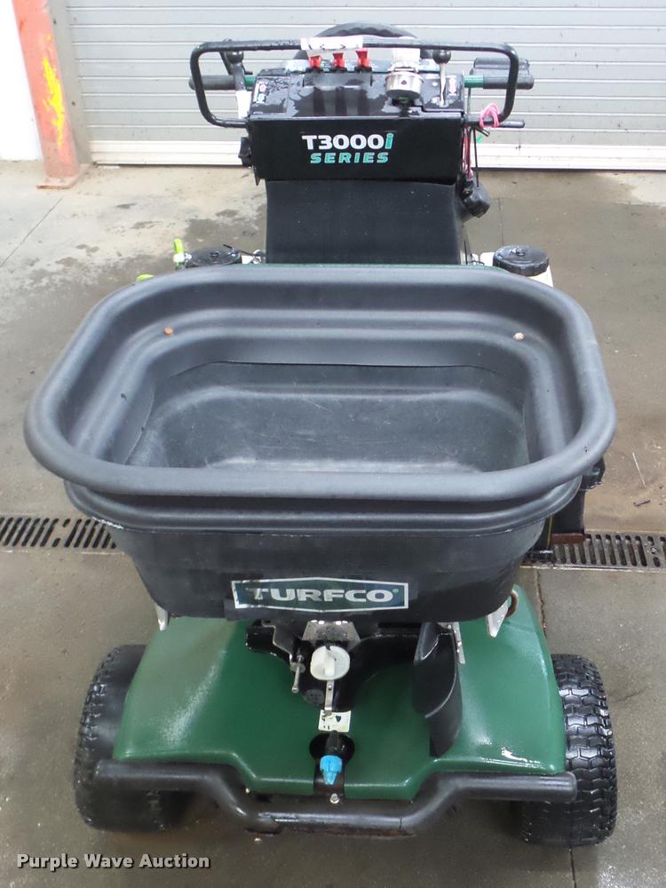 image for item DA1855 Turfco T3000i Series applicator