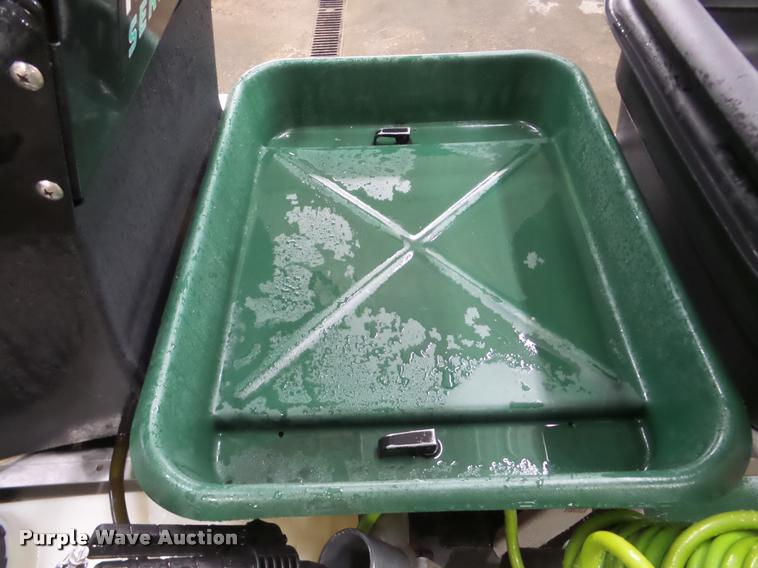 image for item DA1855 Turfco T3000i Series applicator