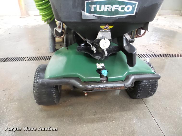 image for item DA1855 Turfco T3000i Series applicator