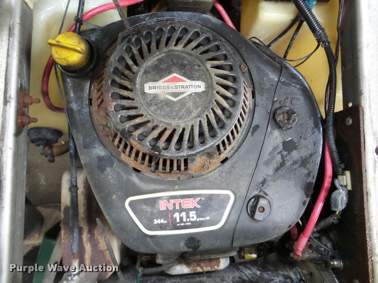 image for item DA1855 Turfco T3000i Series applicator