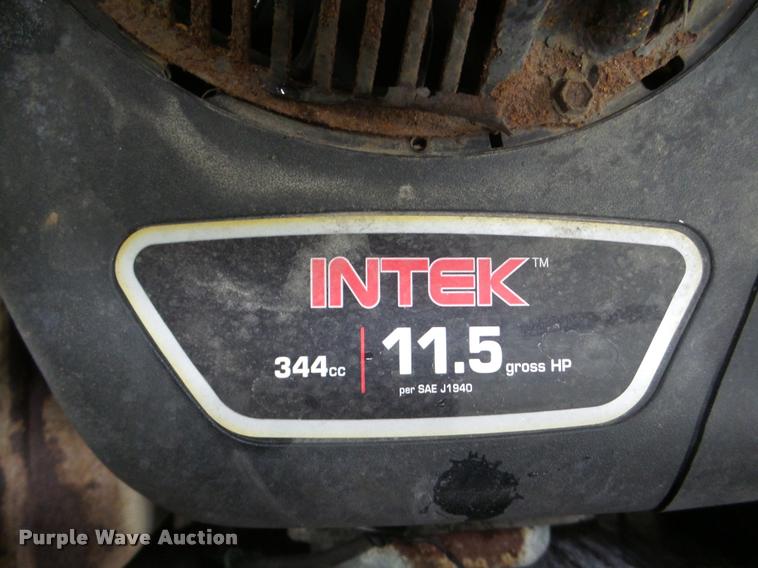 image for item DA1855 Turfco T3000i Series applicator