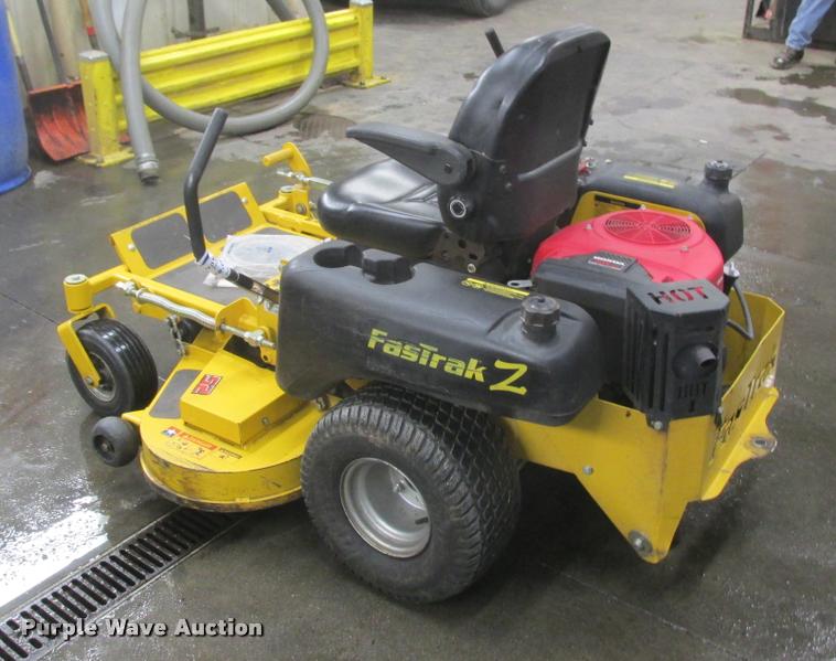 image for item K6134 Hustler Fast Track lawn mower