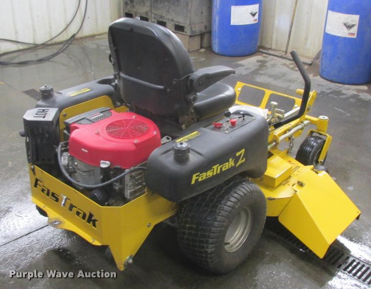 image for item K6134 Hustler Fast Track lawn mower