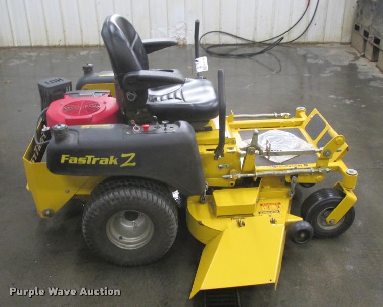 image for item K6134 Hustler Fast Track lawn mower