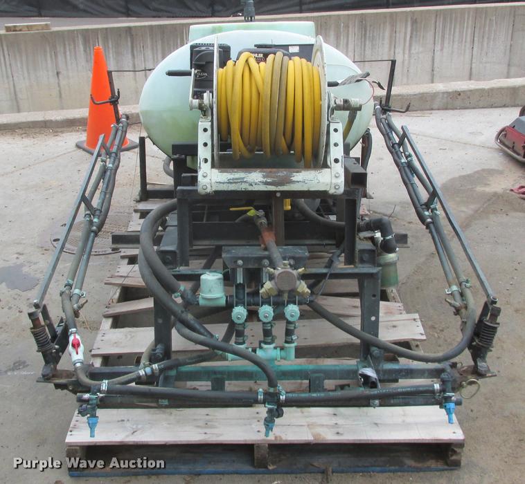 image for item K6135 Toro 41411 sprayer