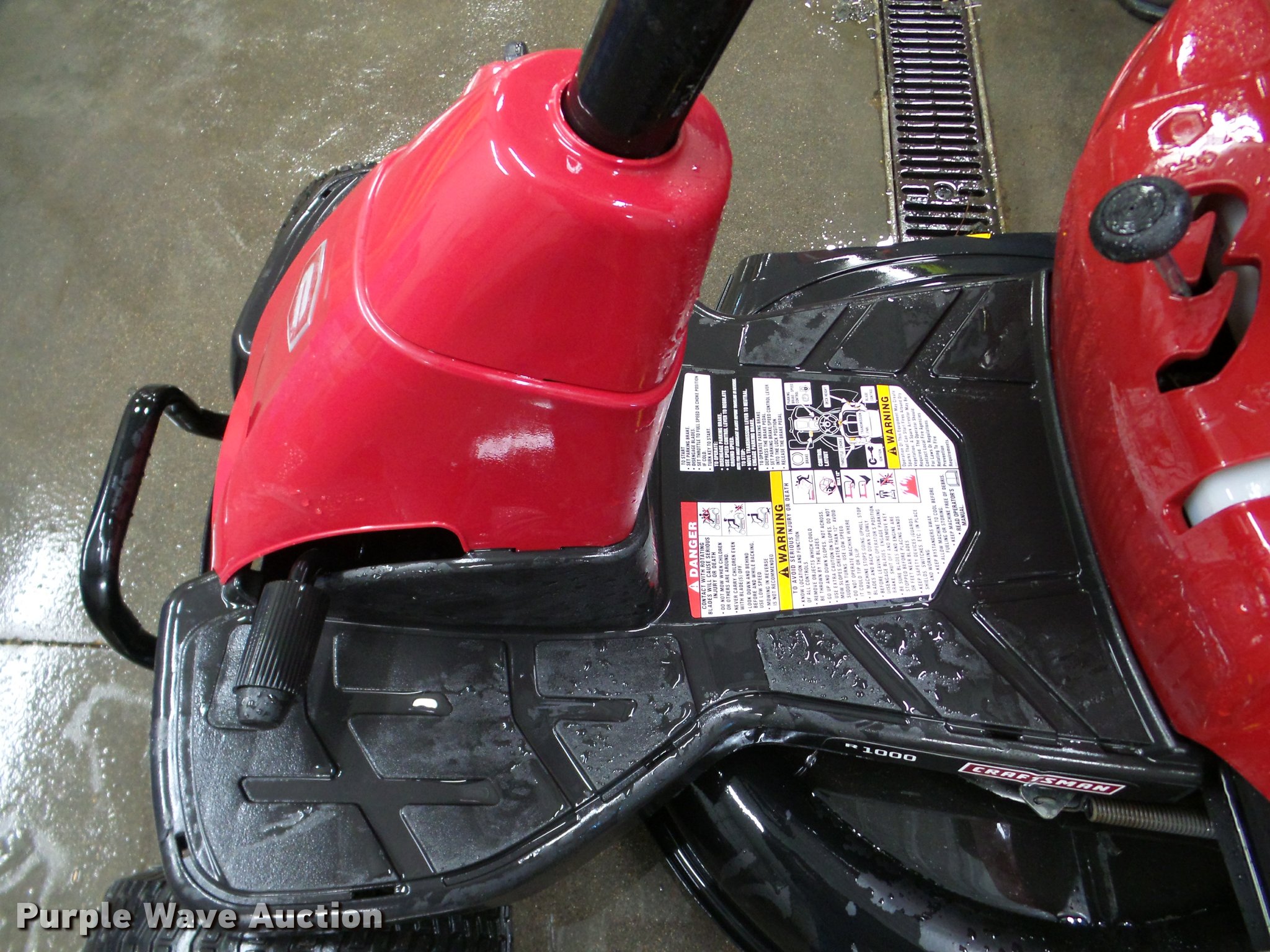 2014 Craftsman R1000 lawn mower in Hudson, WI Item DA1797 sold