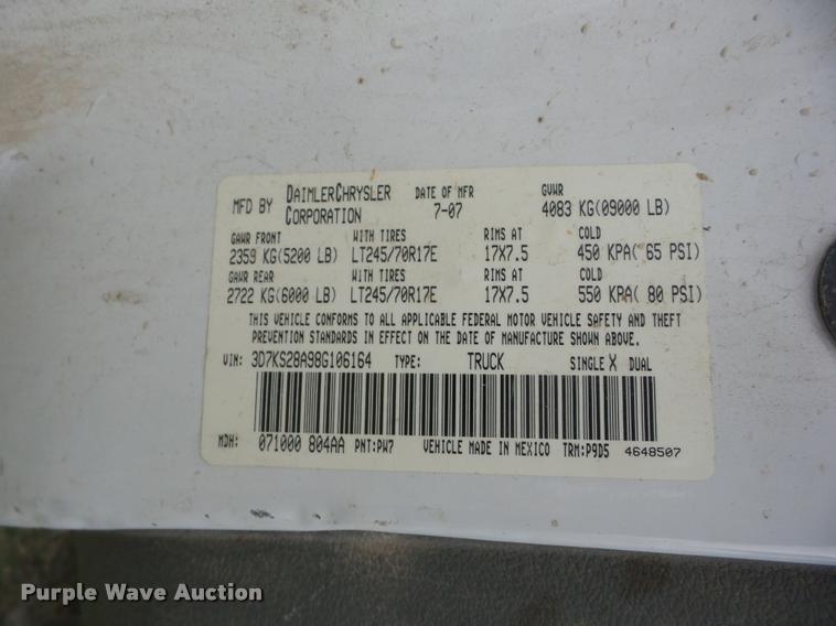 image for item AG9005 2008 Dodge Ram 2500 Quad Cab pickup truck