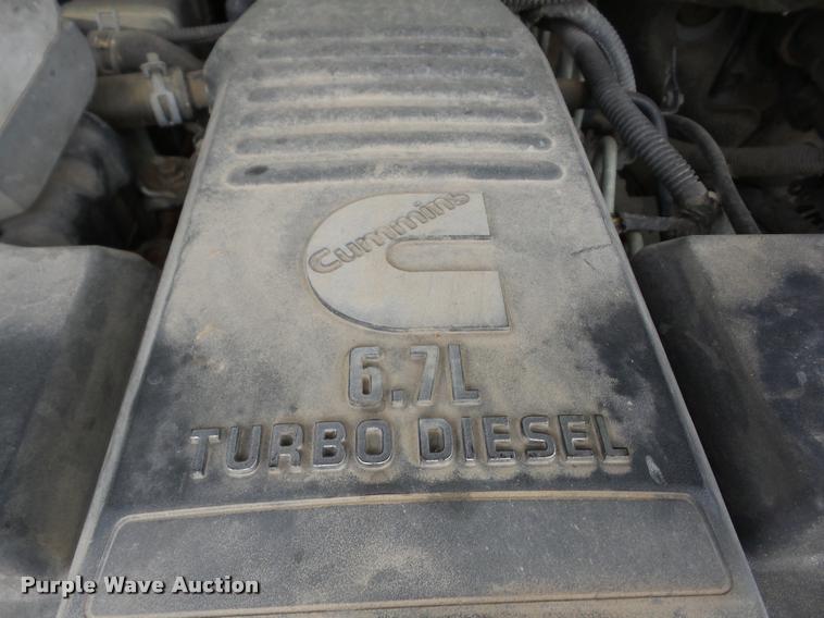 image for item AG9005 2008 Dodge Ram 2500 Quad Cab pickup truck