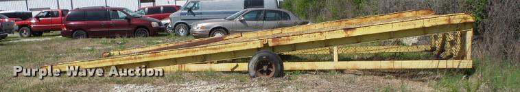 image for item AG9015 Cottrell loading ramp