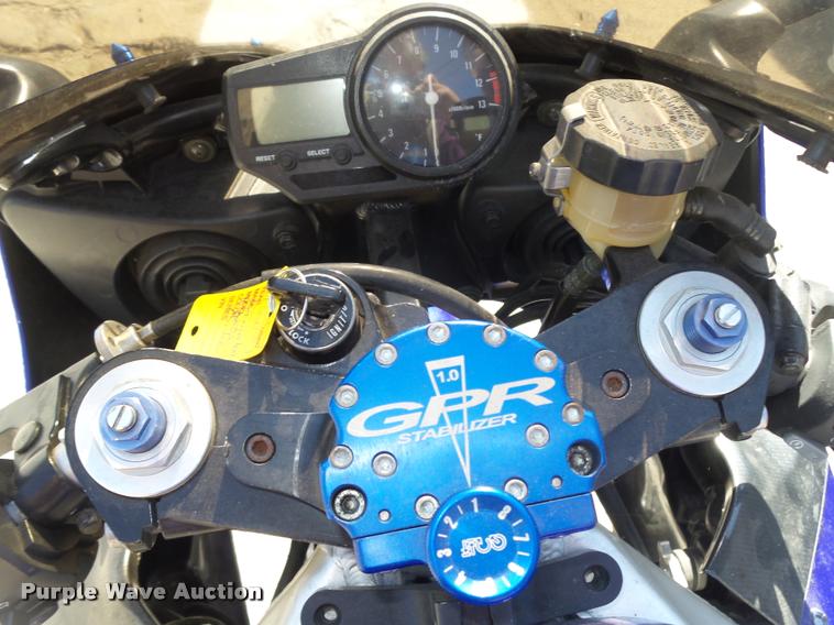 image for item AU9623 2000 Yamaha Vortex YZF-R1 motorcycle