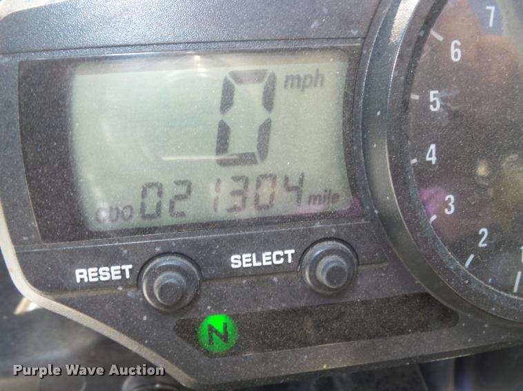 image for item AU9623 2000 Yamaha Vortex YZF-R1 motorcycle