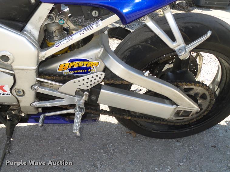 image for item AU9623 2000 Yamaha Vortex YZF-R1 motorcycle