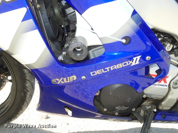 image for item AU9623 2000 Yamaha Vortex YZF-R1 motorcycle