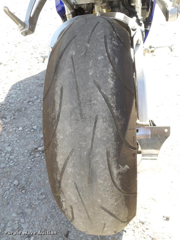 image for item AU9623 2000 Yamaha Vortex YZF-R1 motorcycle