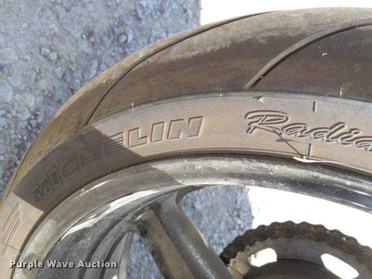 image for item AU9623 2000 Yamaha Vortex YZF-R1 motorcycle