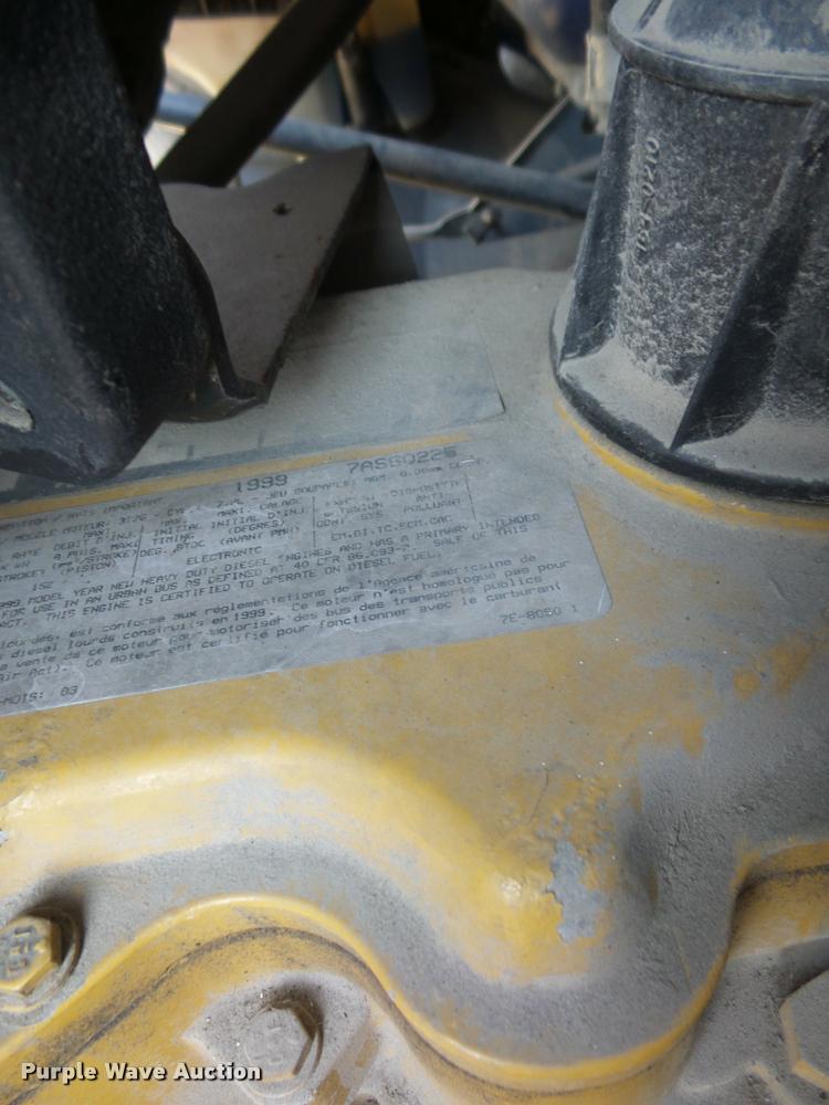 image for item BH9272 2000 Ford F750 refrigerated box truck