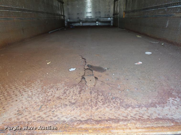 image for item BH9272 2000 Ford F750 refrigerated box truck