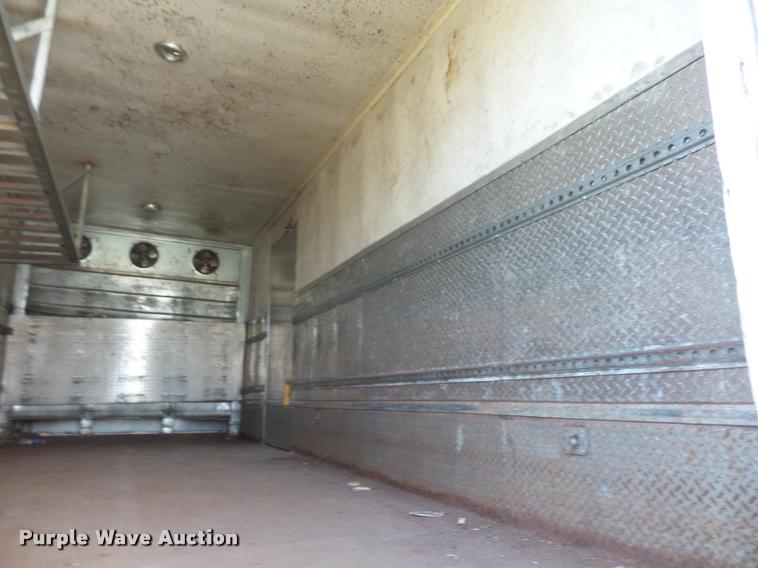 image for item BH9272 2000 Ford F750 refrigerated box truck