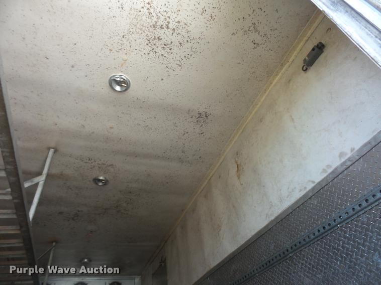 image for item BH9272 2000 Ford F750 refrigerated box truck