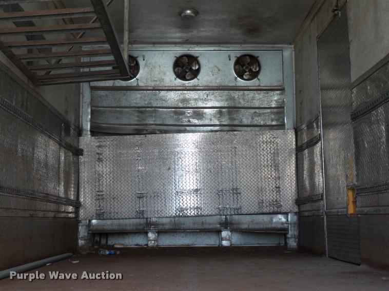 image for item BH9272 2000 Ford F750 refrigerated box truck