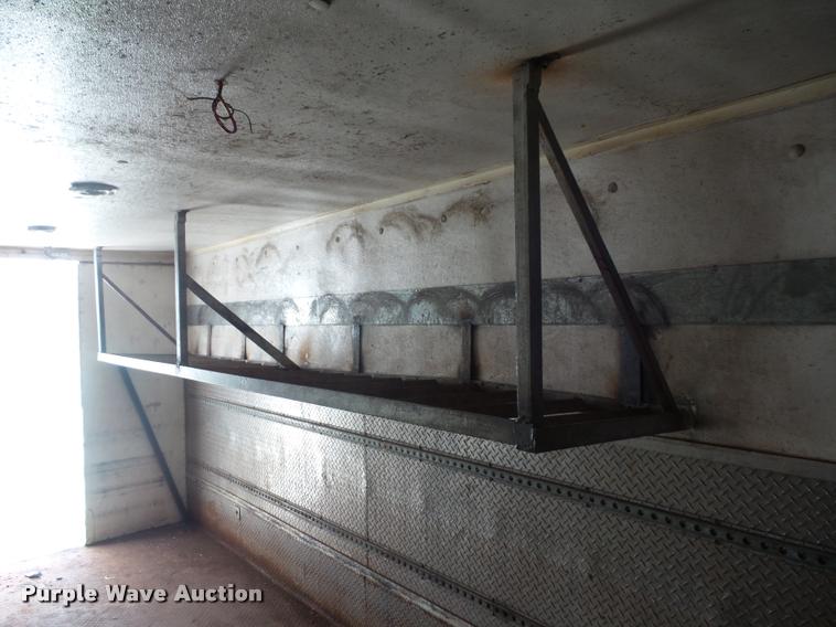 image for item BH9272 2000 Ford F750 refrigerated box truck