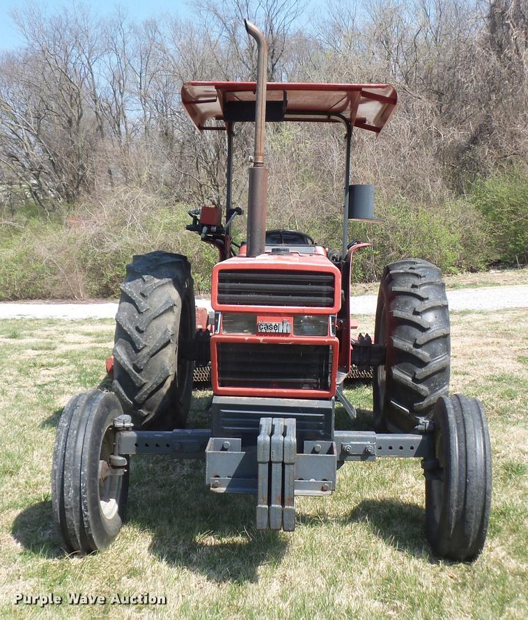 image for item BH9276 Case 685 tractor