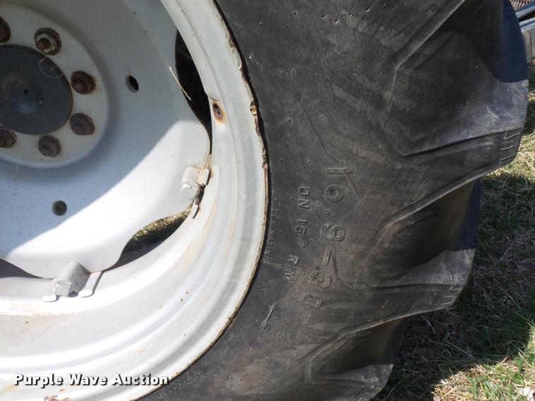 image for item BH9276 Case 685 tractor