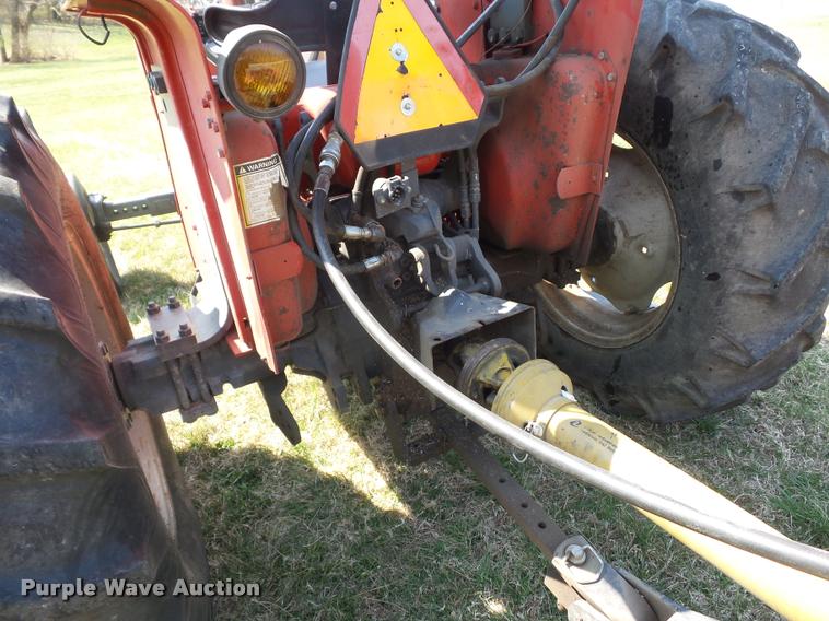 image for item BH9276 Case 685 tractor