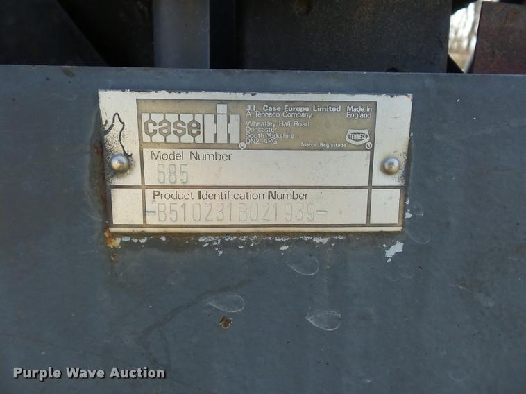 image for item BH9276 Case 685 tractor