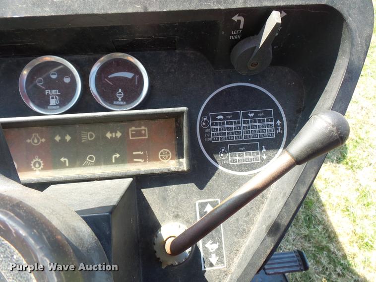 image for item BH9276 Case 685 tractor