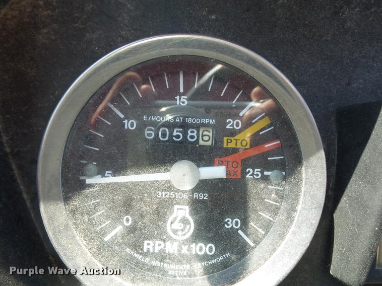 image for item BH9276 Case 685 tractor