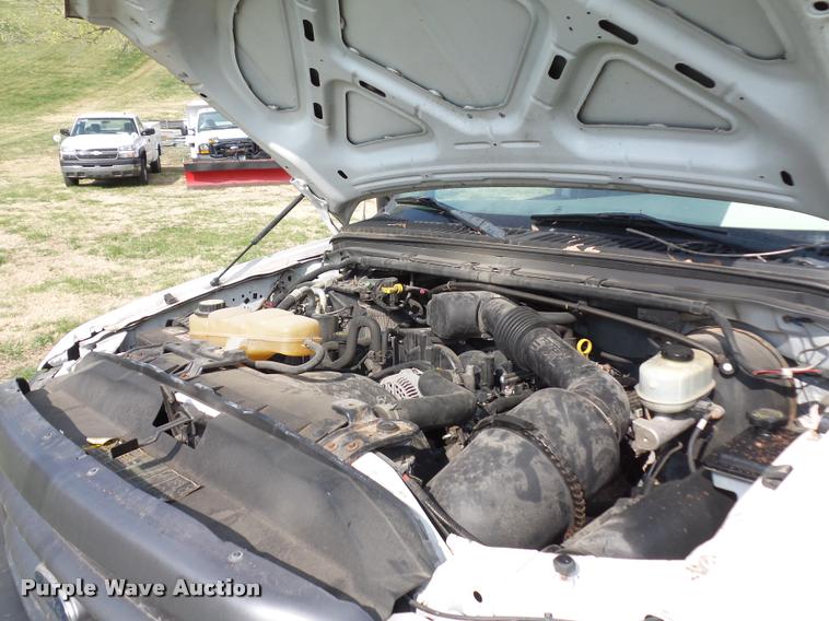 image for item BH9283 2004 Ford F250 Super Duty SuperCab pickup truck