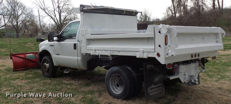 image for item BH9287 2007 Ford F350 Super Duty dump bed pickup truck