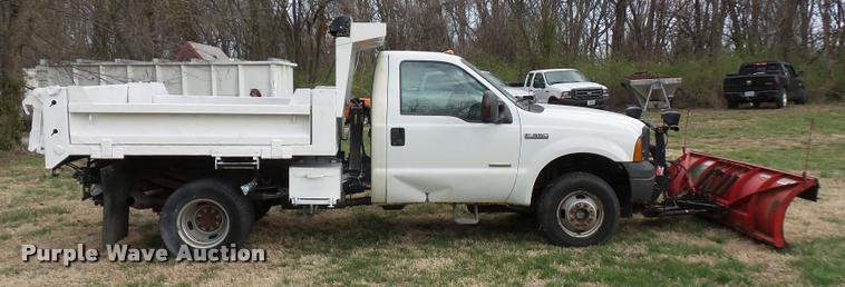 image for item BH9287 2007 Ford F350 Super Duty dump bed pickup truck