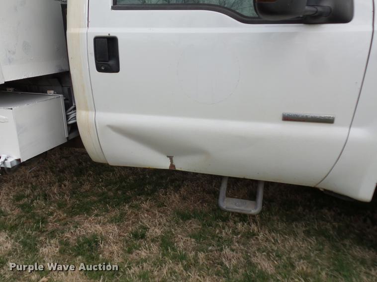 image for item BH9287 2007 Ford F350 Super Duty dump bed pickup truck