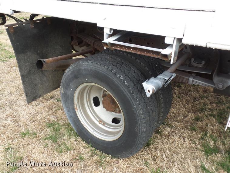 image for item BH9287 2007 Ford F350 Super Duty dump bed pickup truck