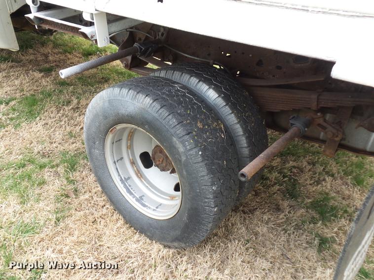 image for item BH9287 2007 Ford F350 Super Duty dump bed pickup truck