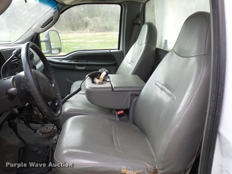 image for item BH9287 2007 Ford F350 Super Duty dump bed pickup truck