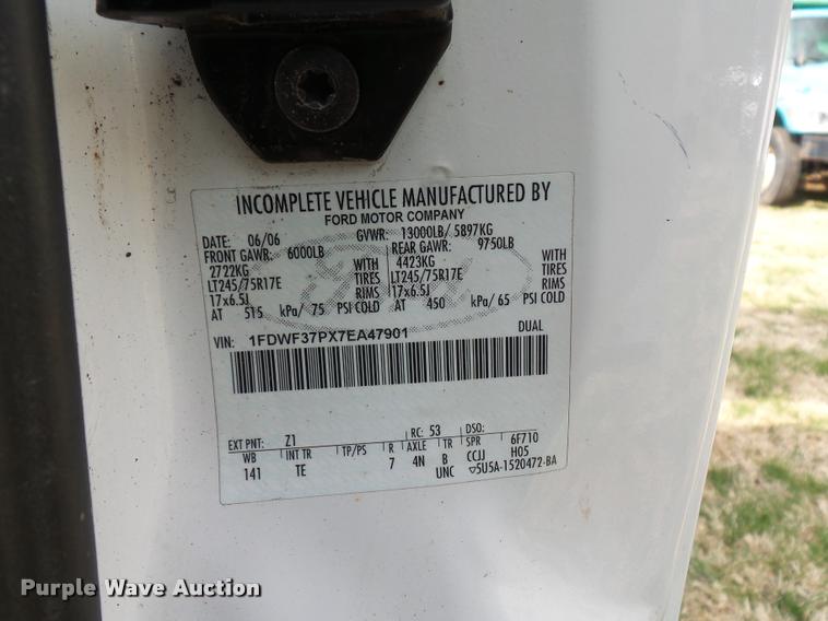 image for item BH9287 2007 Ford F350 Super Duty dump bed pickup truck