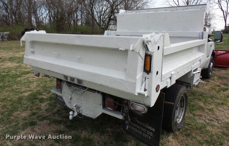 image for item BH9288 2007 Ford F350 Super Duty dump bed pickup truck
