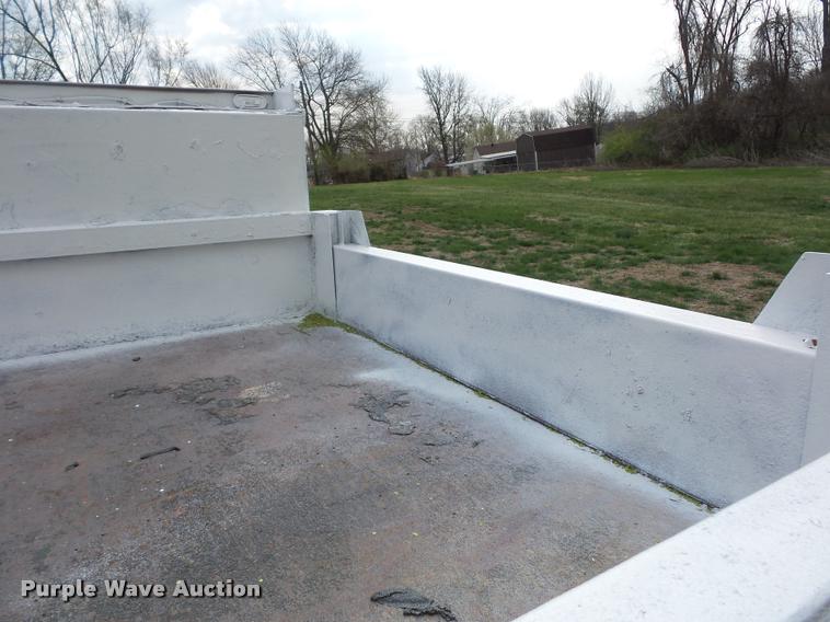 image for item BH9288 2007 Ford F350 Super Duty dump bed pickup truck