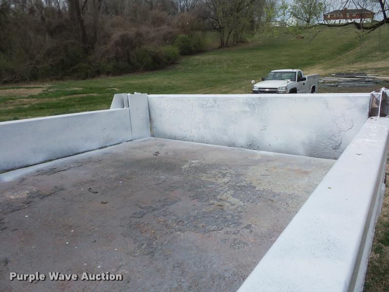 image for item BH9288 2007 Ford F350 Super Duty dump bed pickup truck