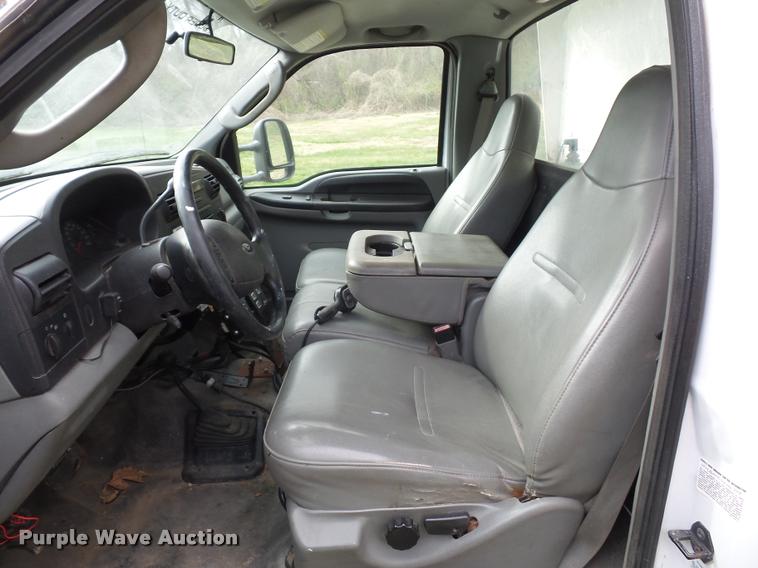 image for item BH9288 2007 Ford F350 Super Duty dump bed pickup truck