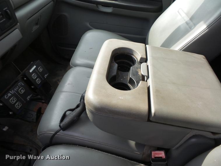 image for item BH9288 2007 Ford F350 Super Duty dump bed pickup truck