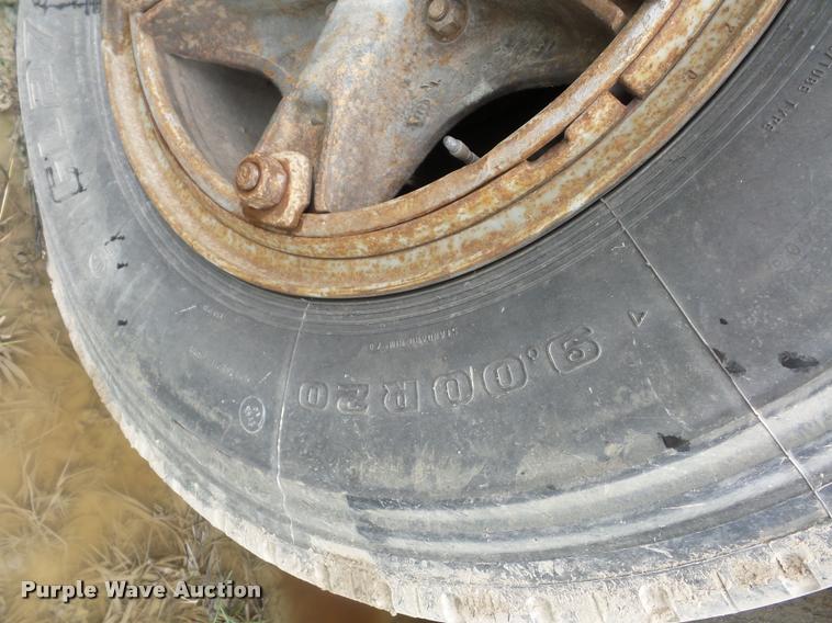 image for item BI9097 1990 Chevrolet Kodiak fuel truck