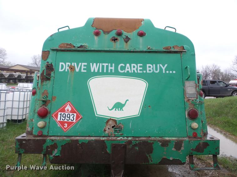 image for item BI9097 1990 Chevrolet Kodiak fuel truck